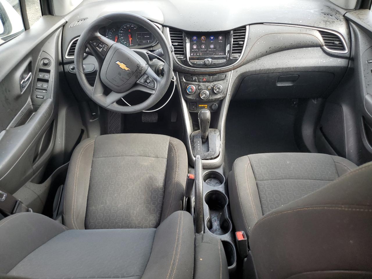 2020 CHEVROLET TRAX LS photo 15