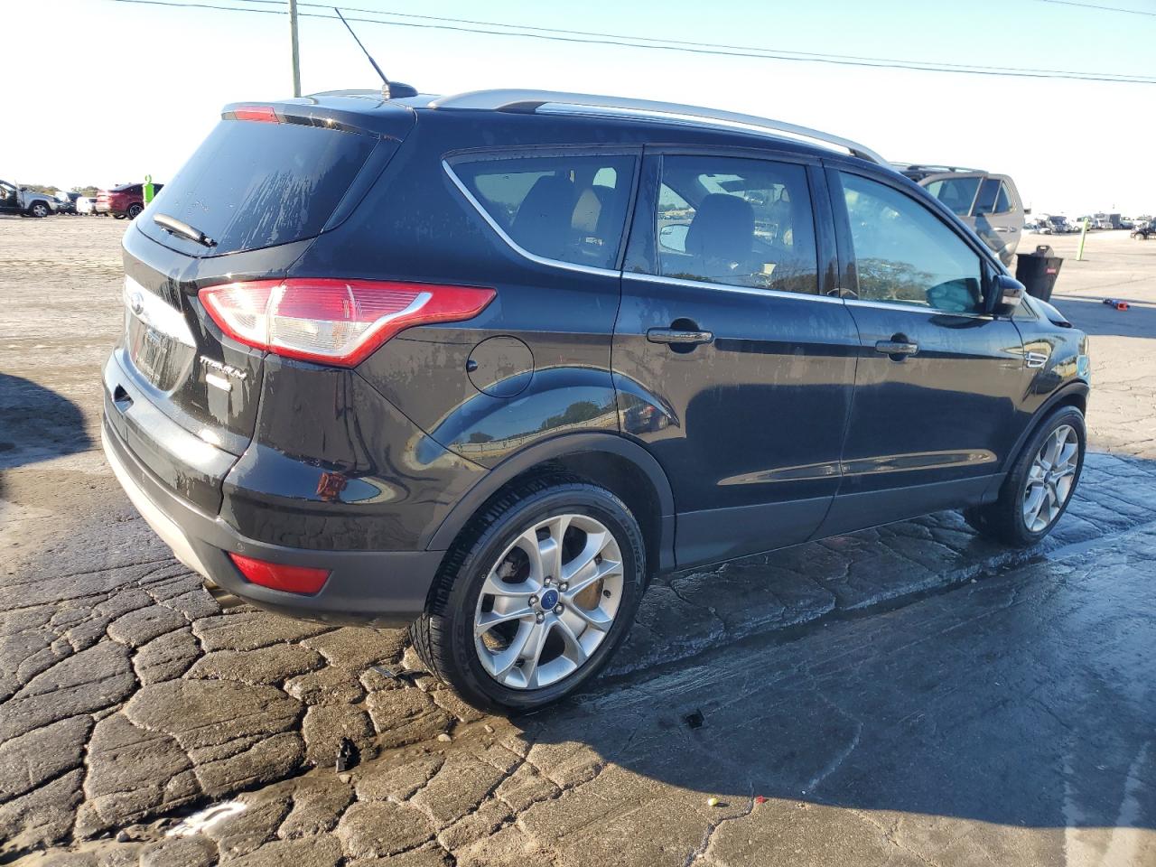2015 FORD ESCAPE TITANIUM photo 5