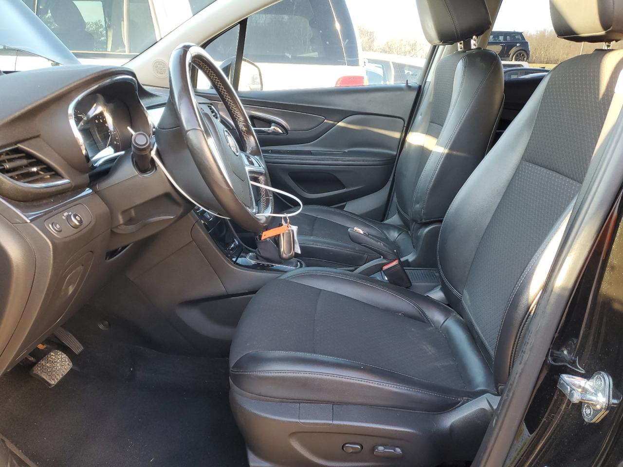 2018 BUICK ENCORE PREFERRED photo 13