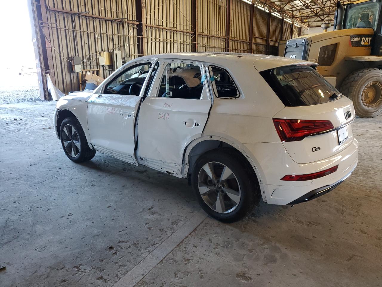 2025 AUDI Q5 PREMIUM 40 photo 4