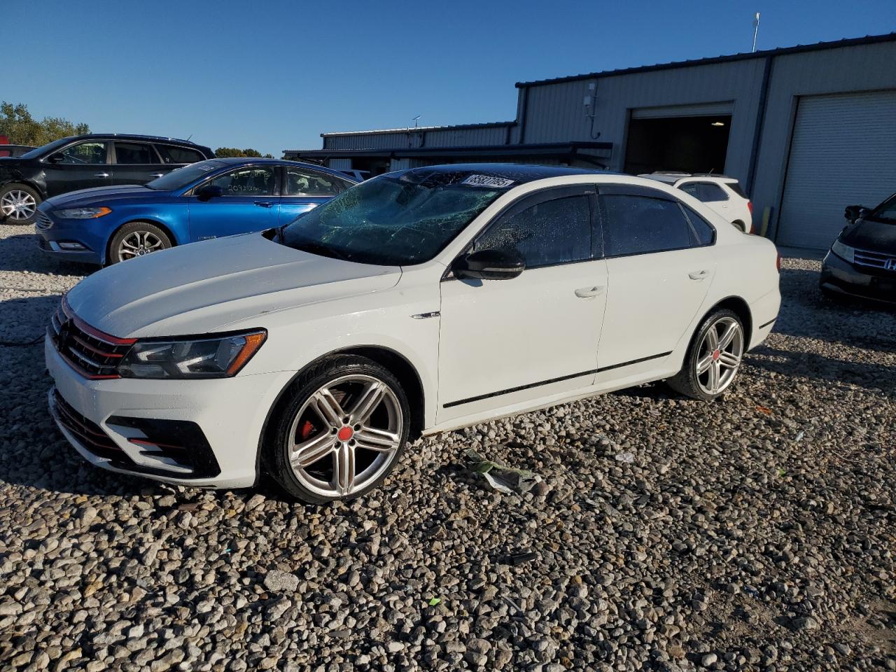 2017 VOLKSWAGEN PASSAT