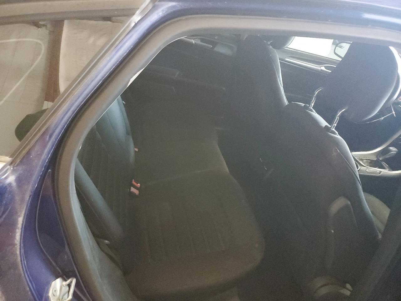 2014 FORD FUSION SE photo 19