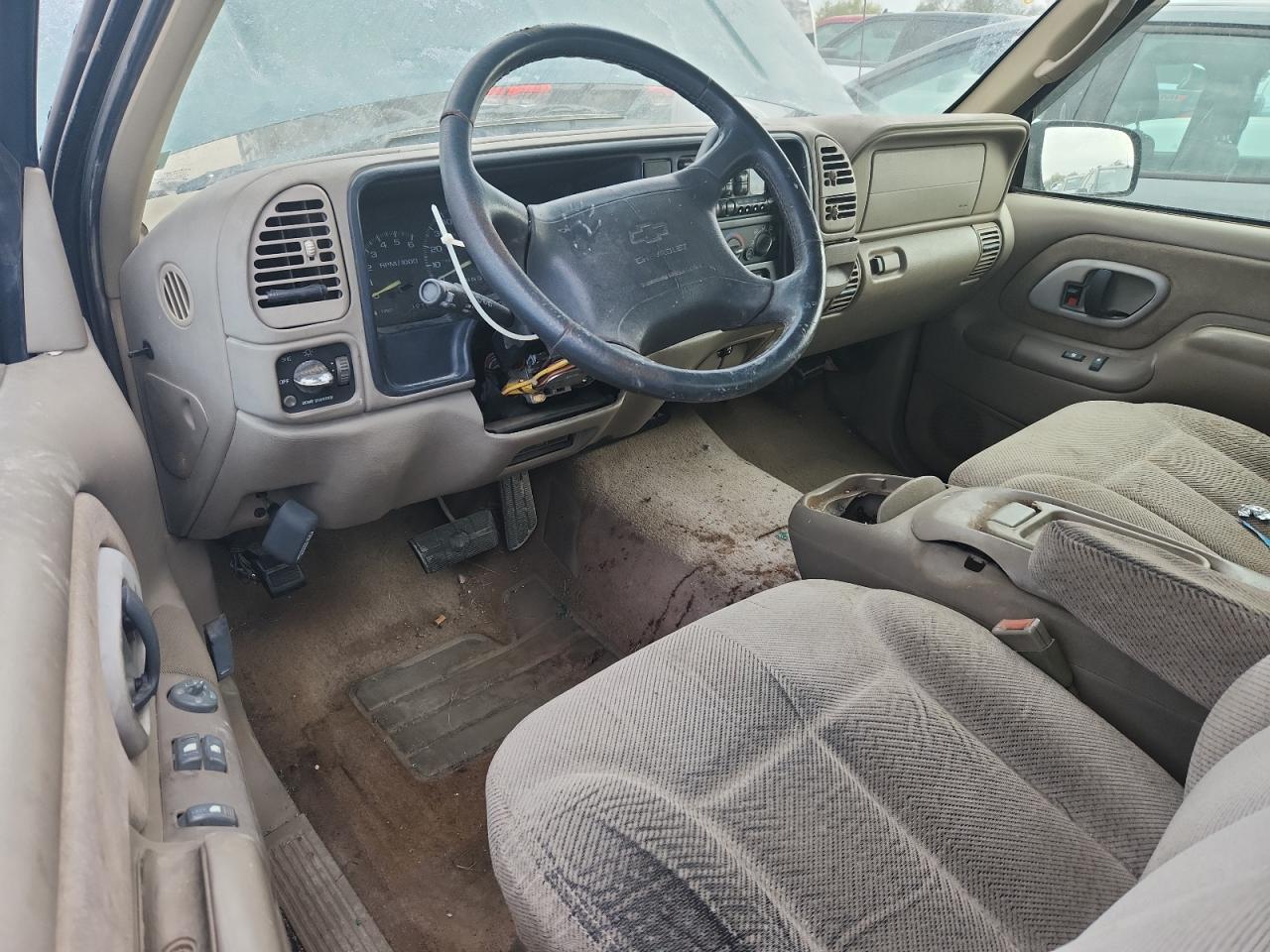 1997 CHEVROLET GMT-400 K1500 photo 8