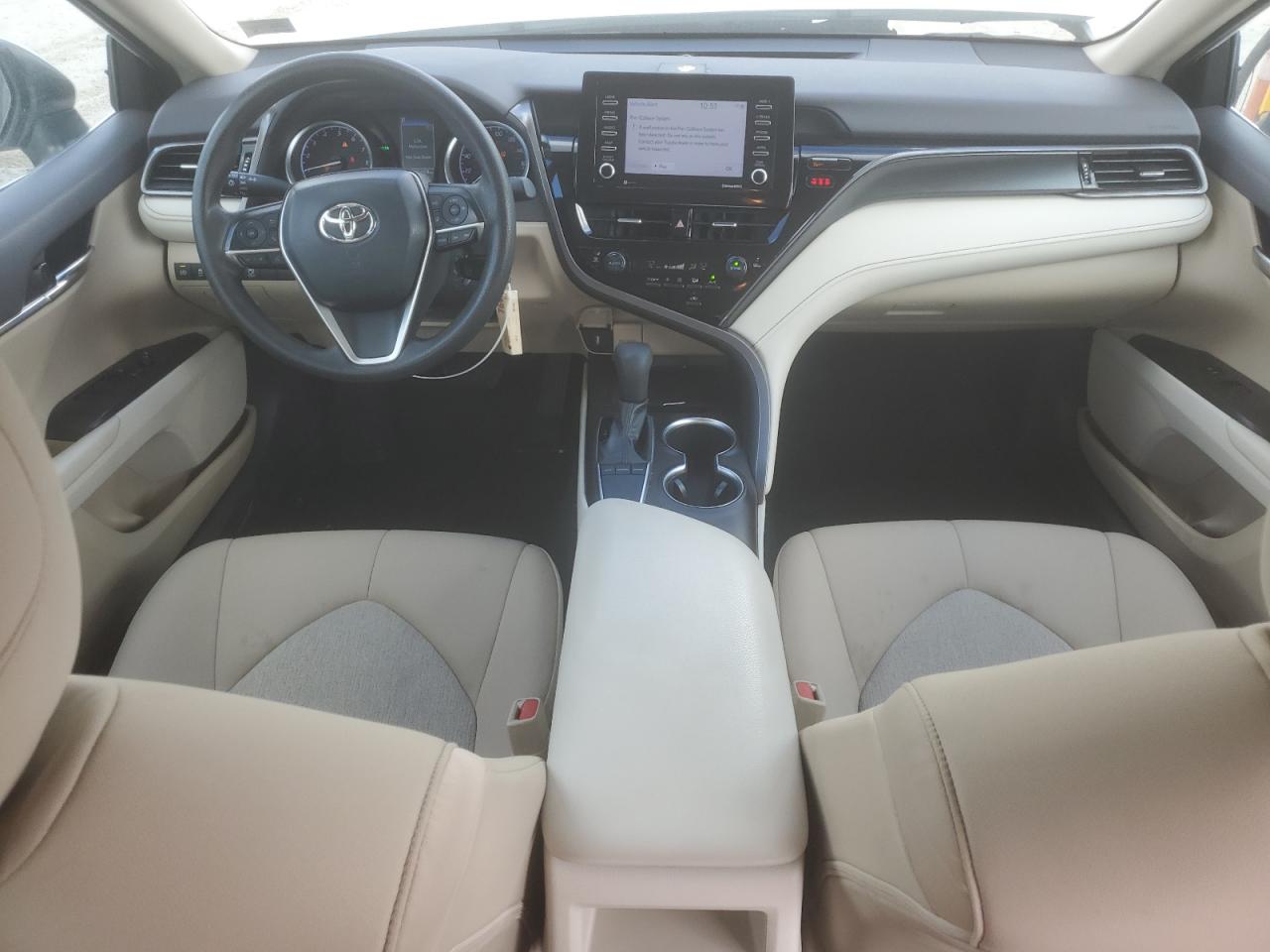 2022 TOYOTA CAMRY LE photo 22