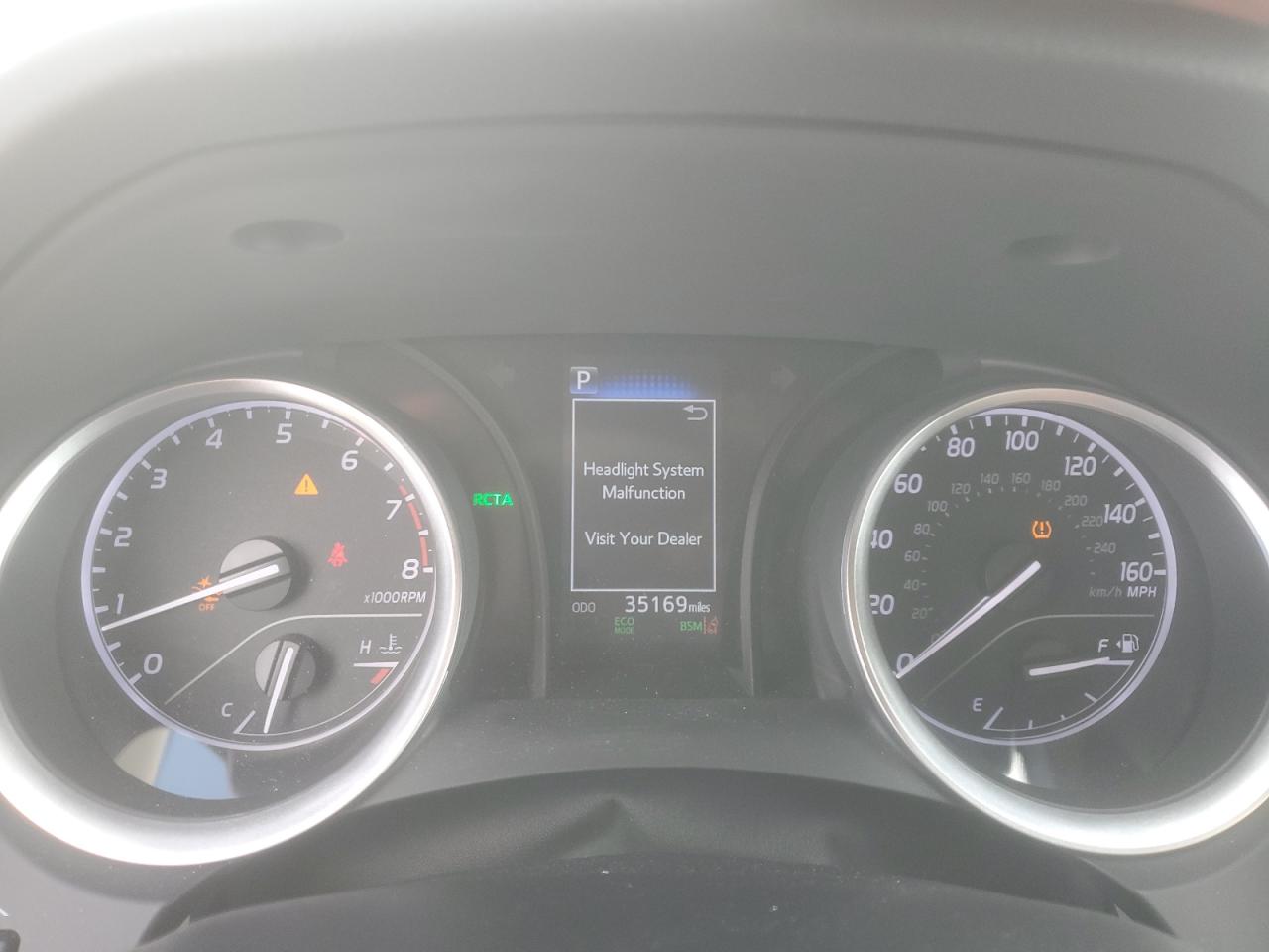2022 TOYOTA CAMRY LE photo 25