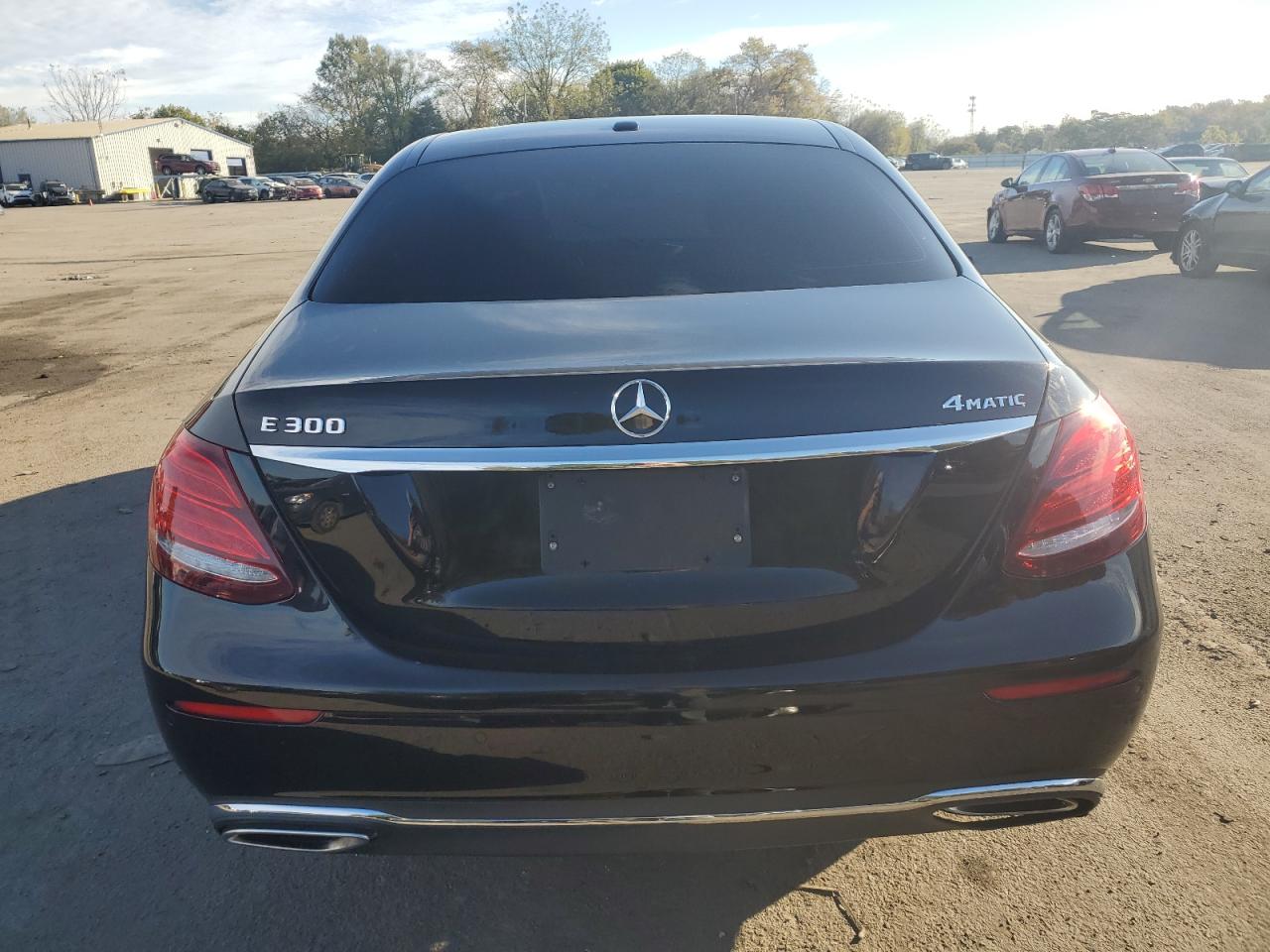 2018 MERCEDES-BENZ E 300 4MATIC photo 11