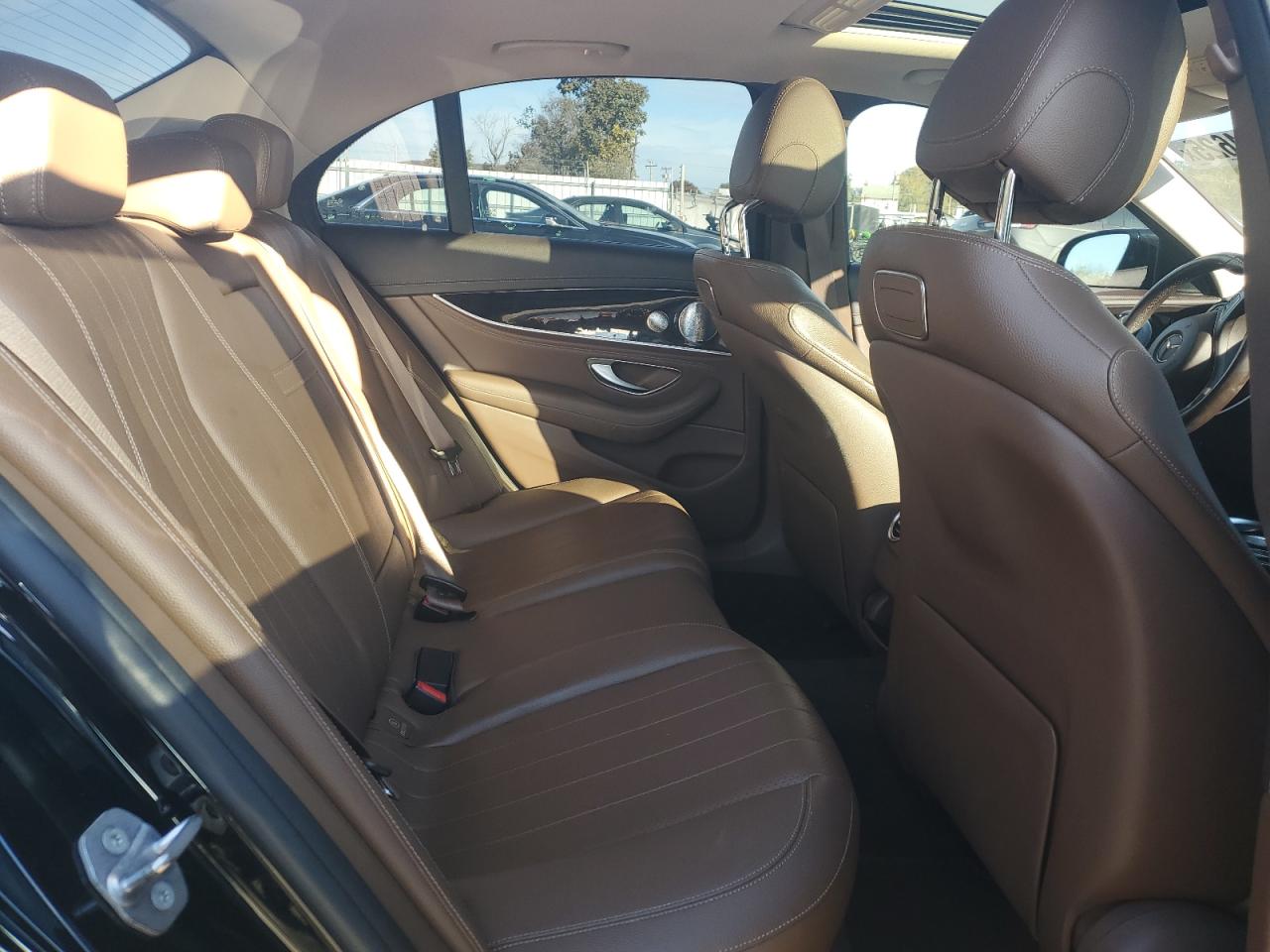 2018 MERCEDES-BENZ E 300 4MATIC photo 19