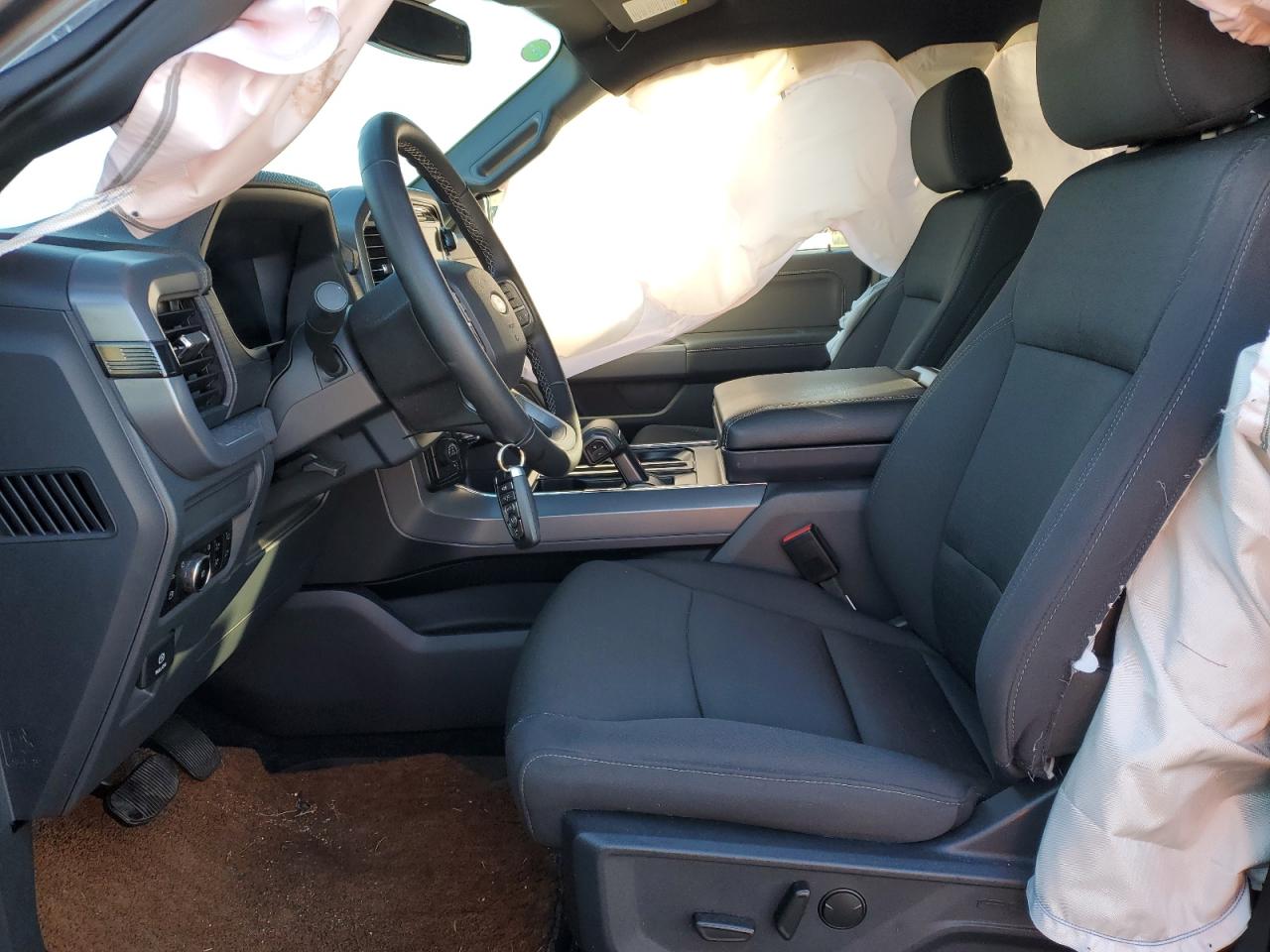 2025 FORD F150 XLT photo 7