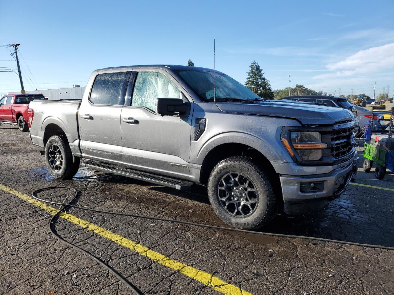 2025 FORD F150 XLT photo 4