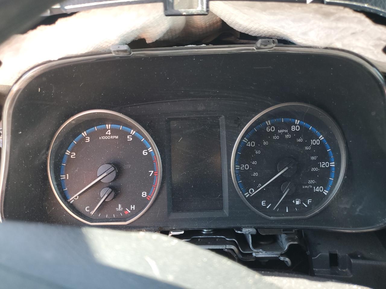 2017 TOYOTA RAV4 LE photo 17