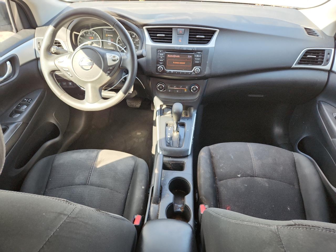 2018 NISSAN SENTRA S photo 8