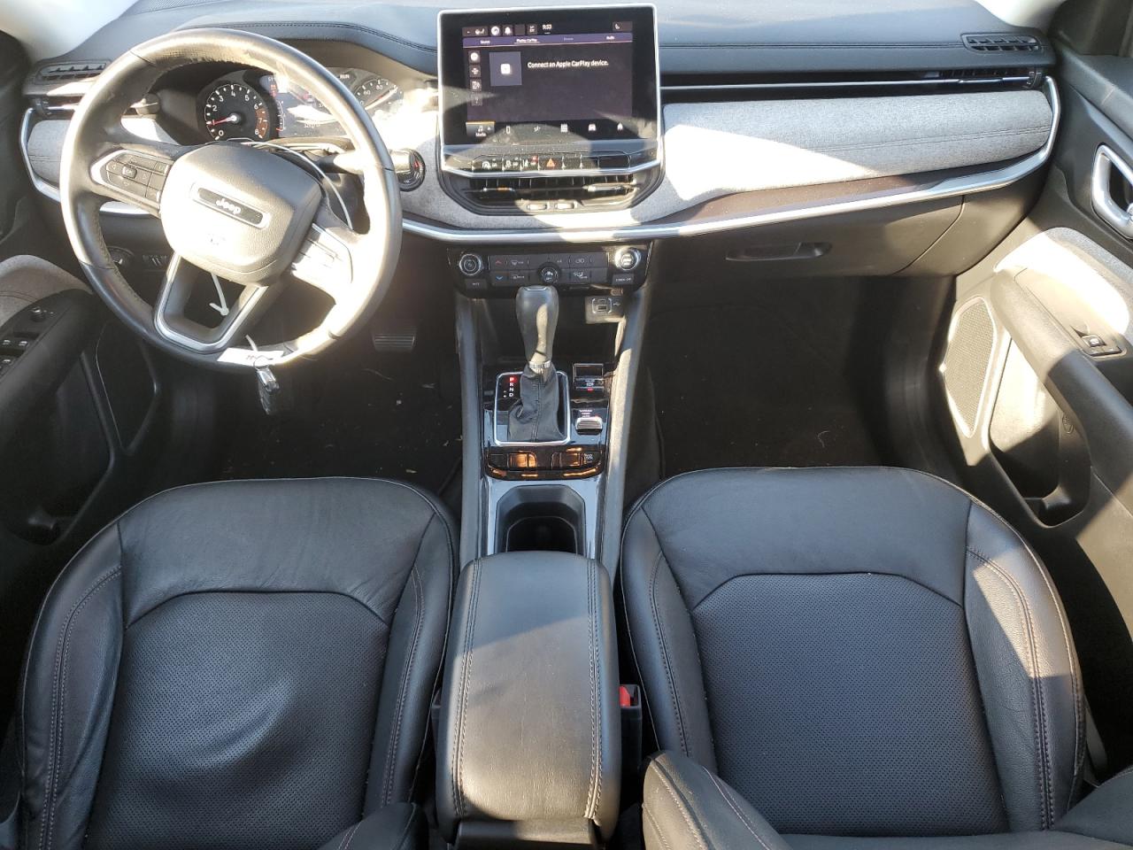 2022 JEEP COMPASS LATITUDE LUX photo 15
