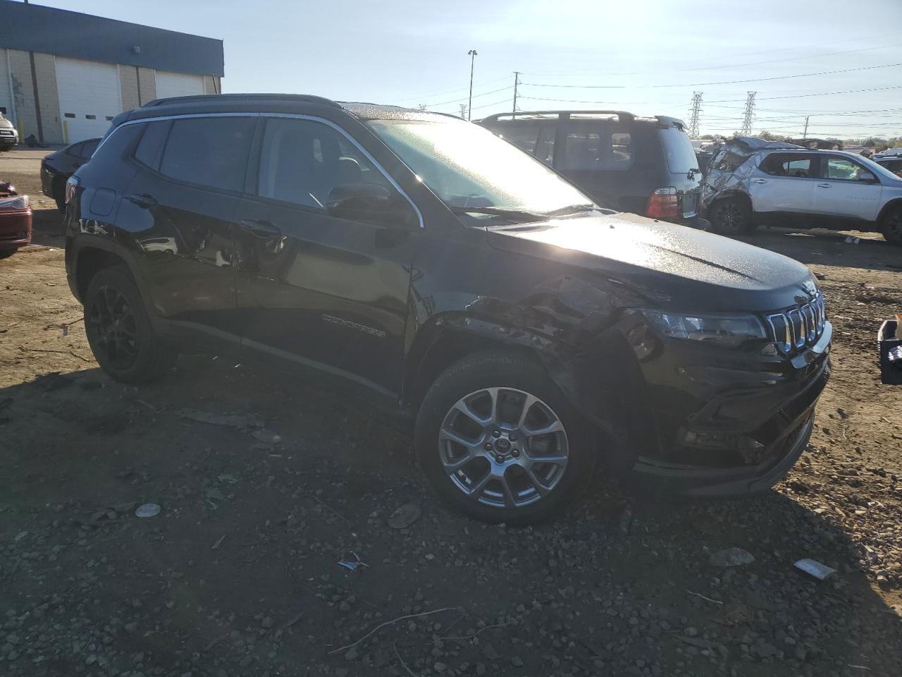 2022 JEEP COMPASS LATITUDE LUX photo 7