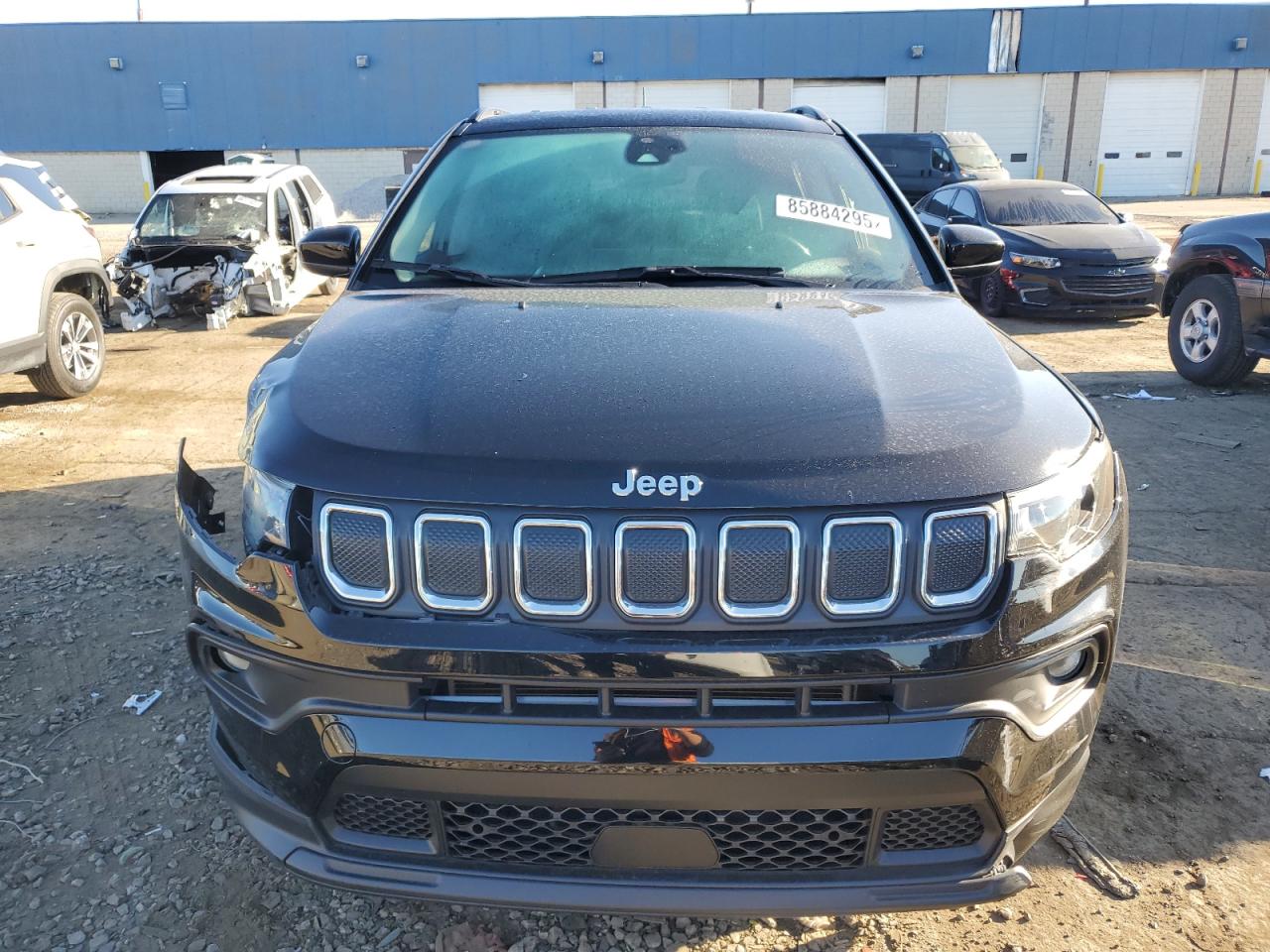 2022 JEEP COMPASS LATITUDE LUX photo 9