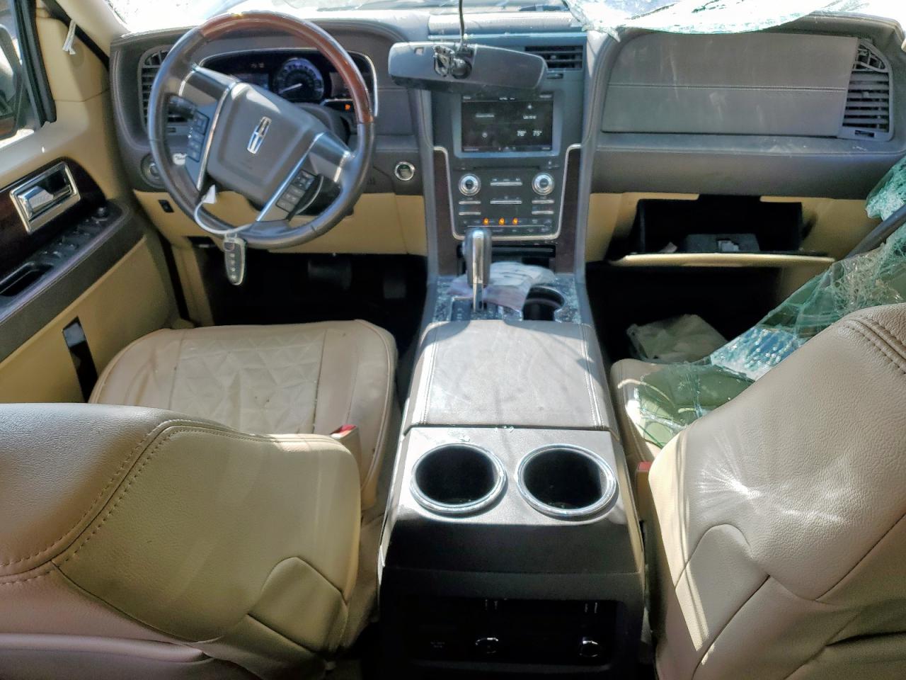 2015 LINCOLN NAVIGATOR photo 8