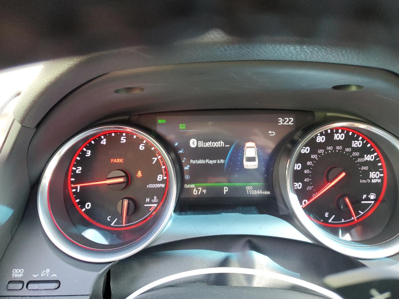 2019 TOYOTA CAMRY XSE photo 25
