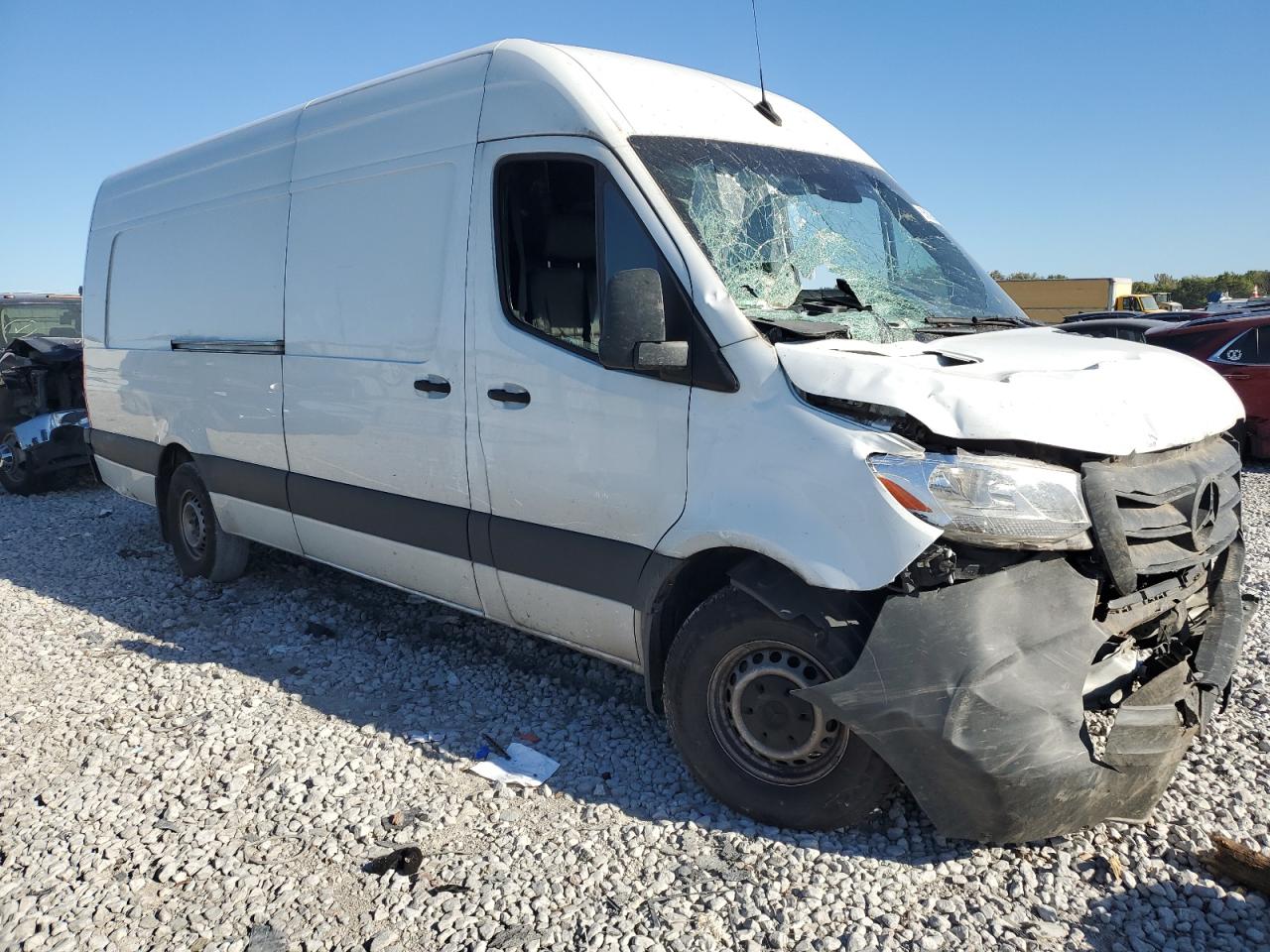 2024 MERCEDES-BENZ SPRINTER 2500 photo 7