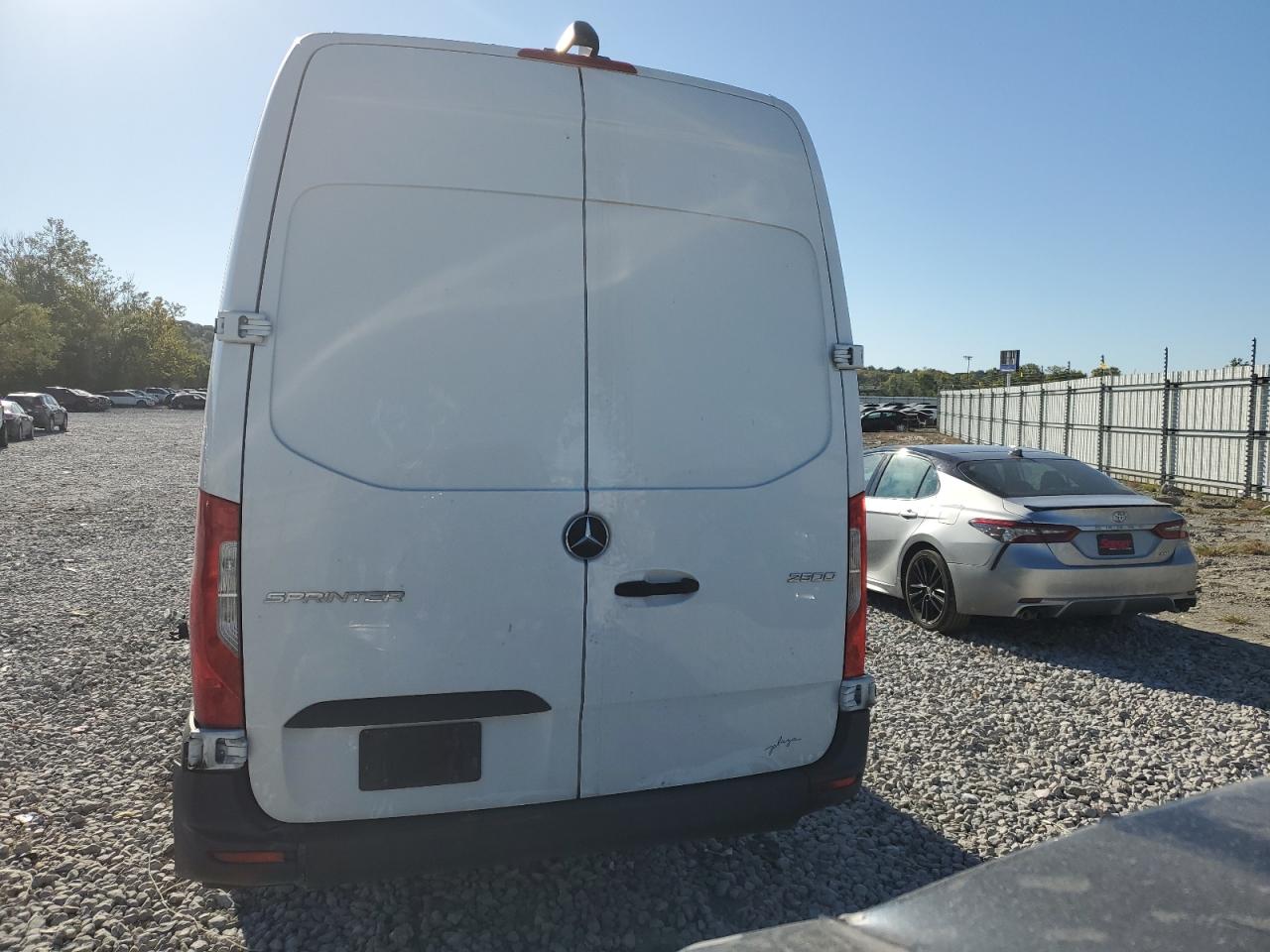 2024 MERCEDES-BENZ SPRINTER 2500 photo 11