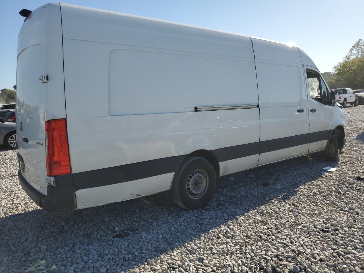2024 MERCEDES-BENZ SPRINTER 2500 photo 5
