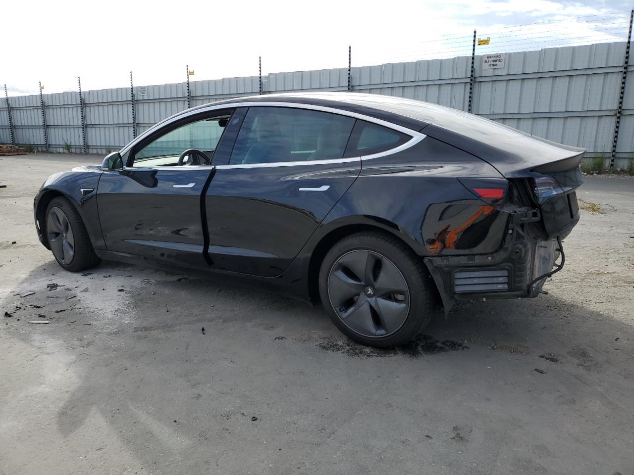 2020 TESLA MODEL 3 photo 2