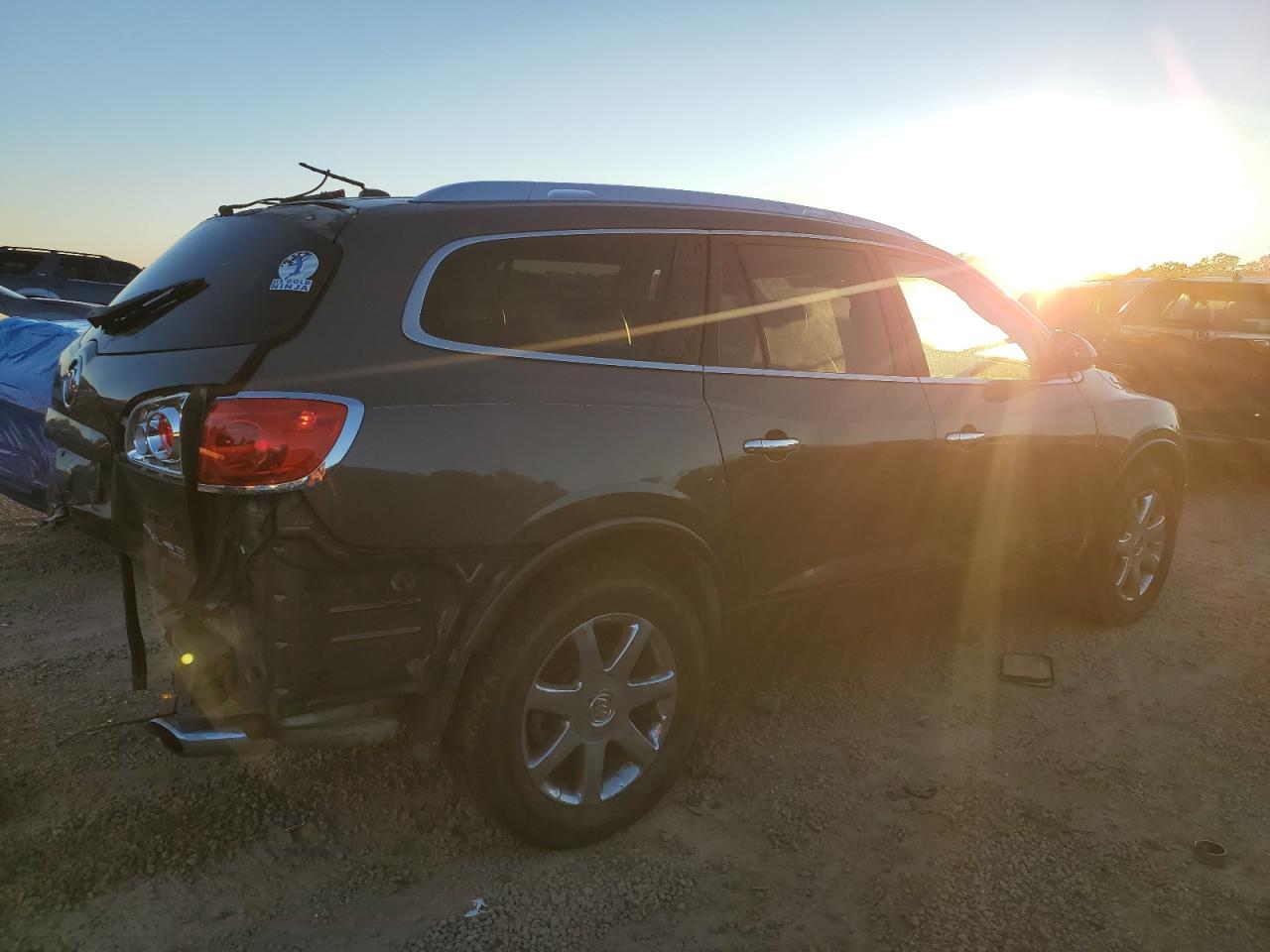 2008 BUICK ENCLAVE CXL photo 3