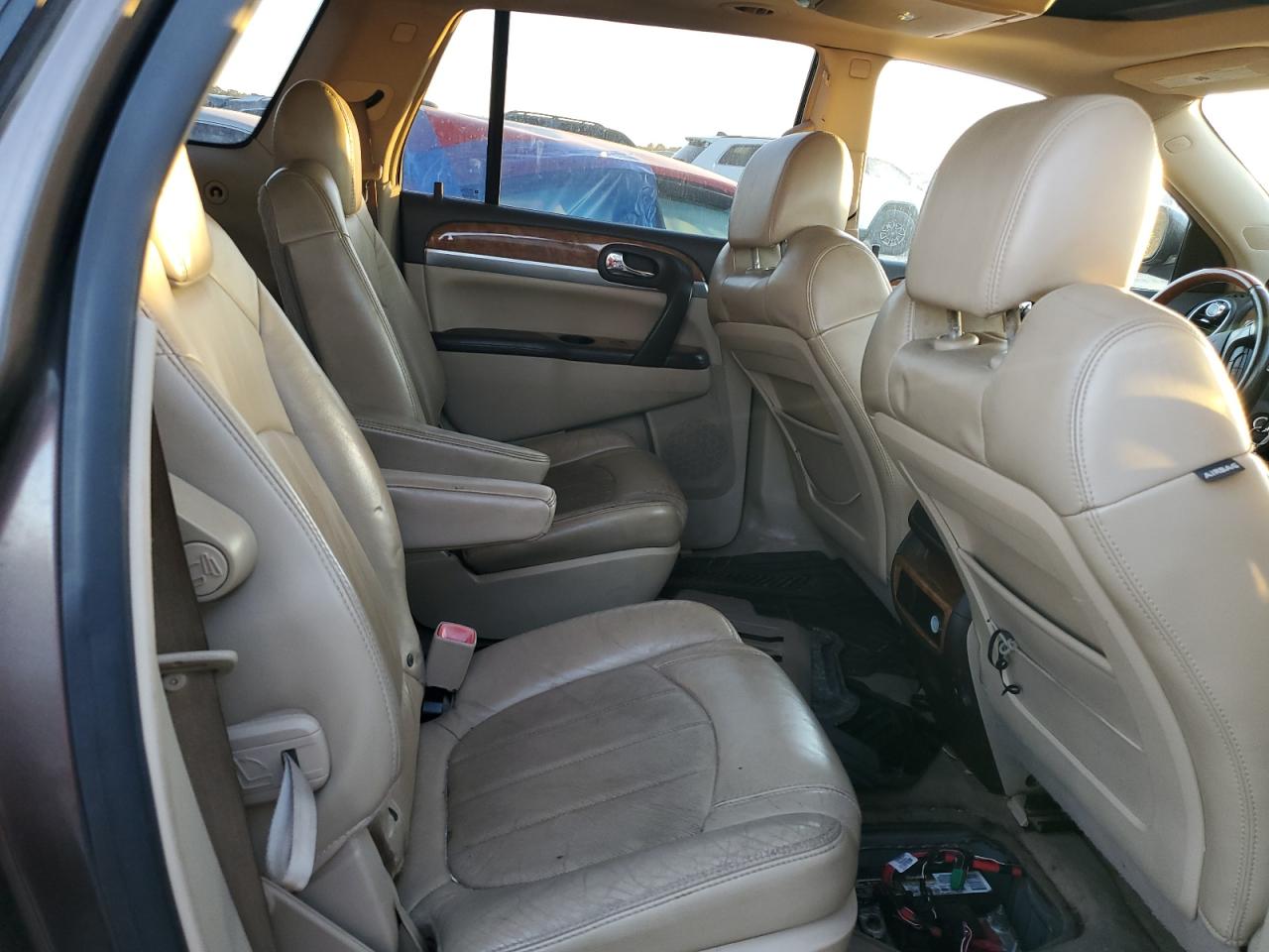 2008 BUICK ENCLAVE CXL photo 11