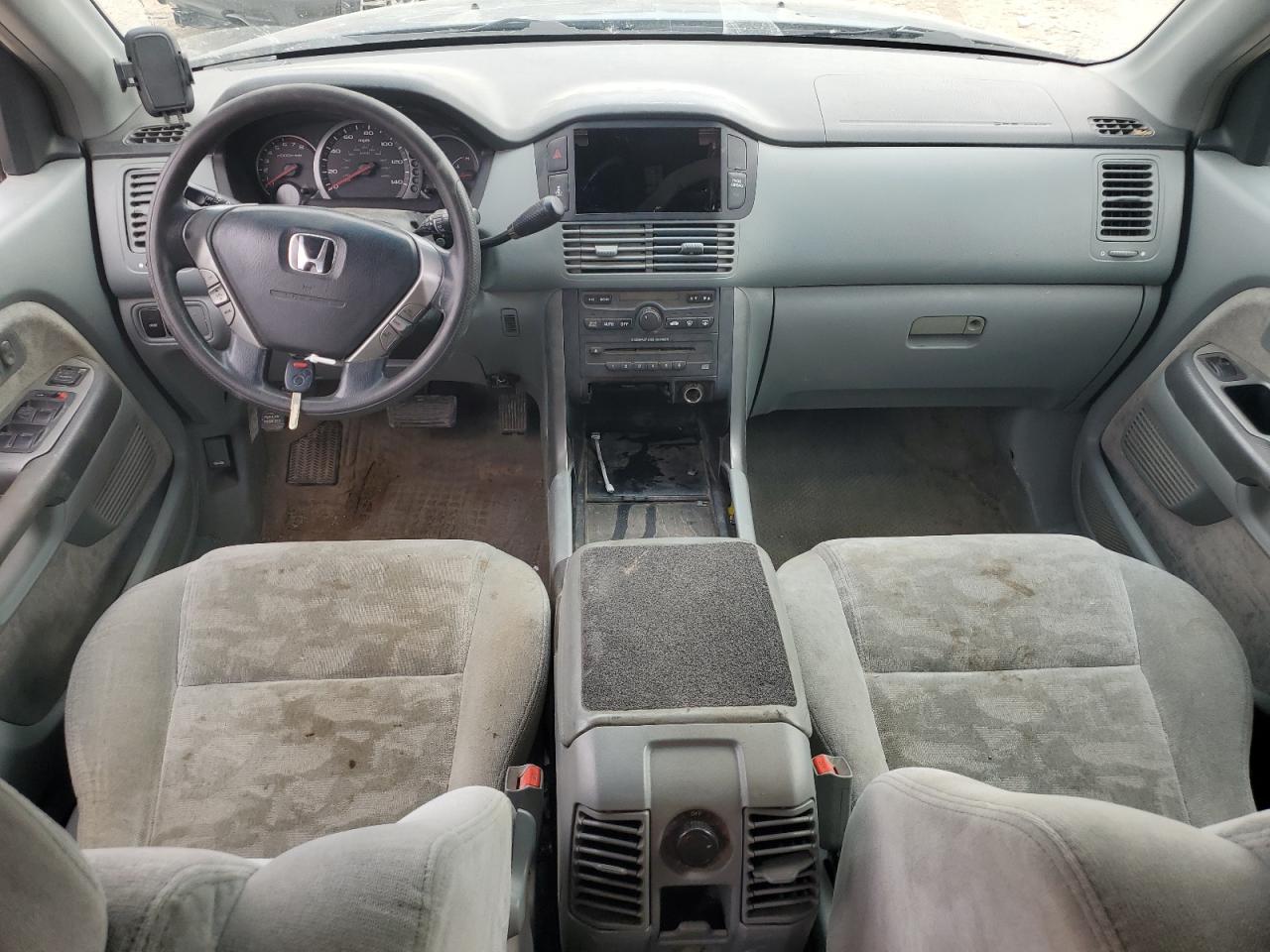 2005 HONDA PILOT EX photo 8