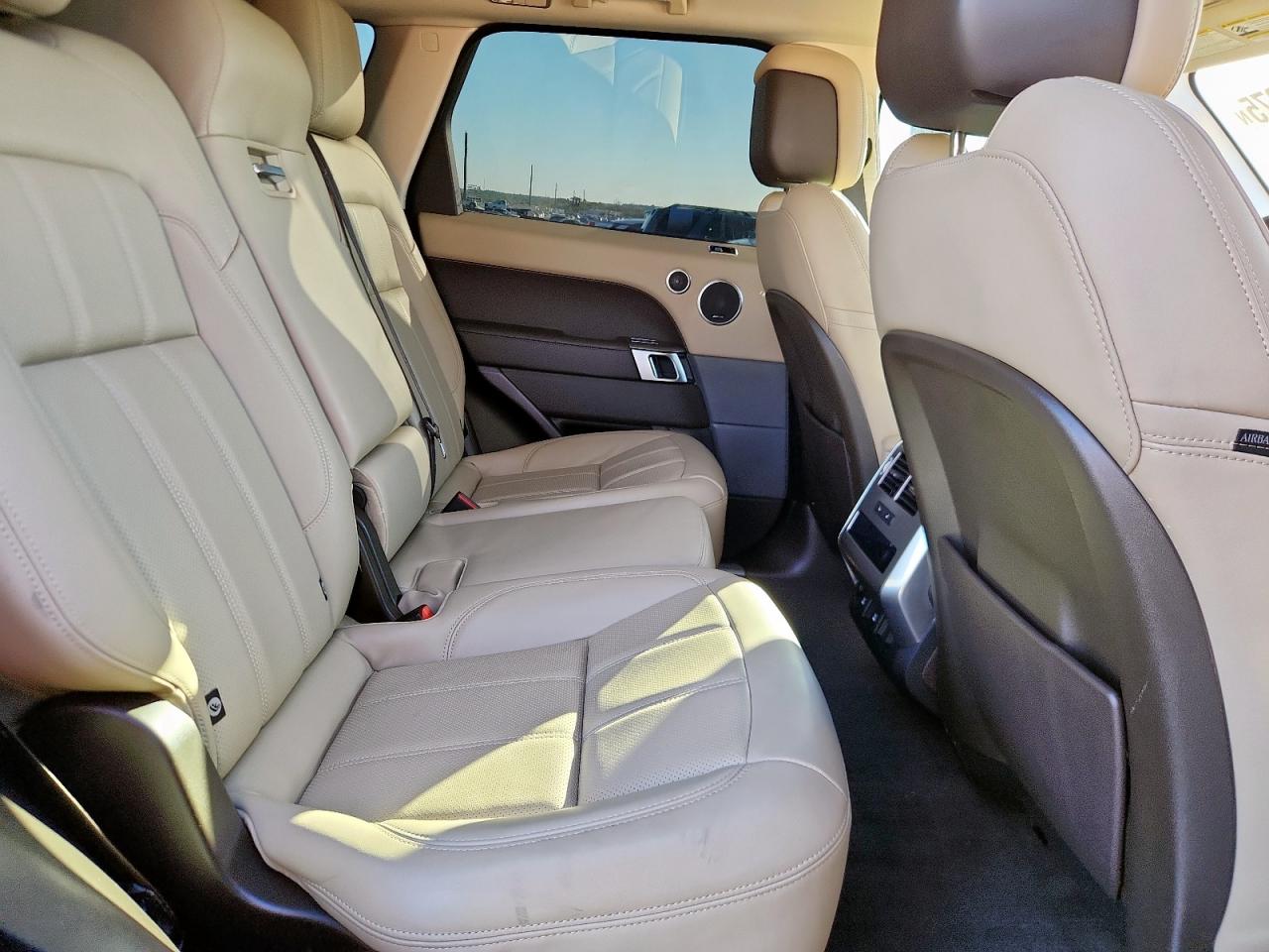 2020 LAND ROVER RANGE ROVER SPORT HSE photo 19