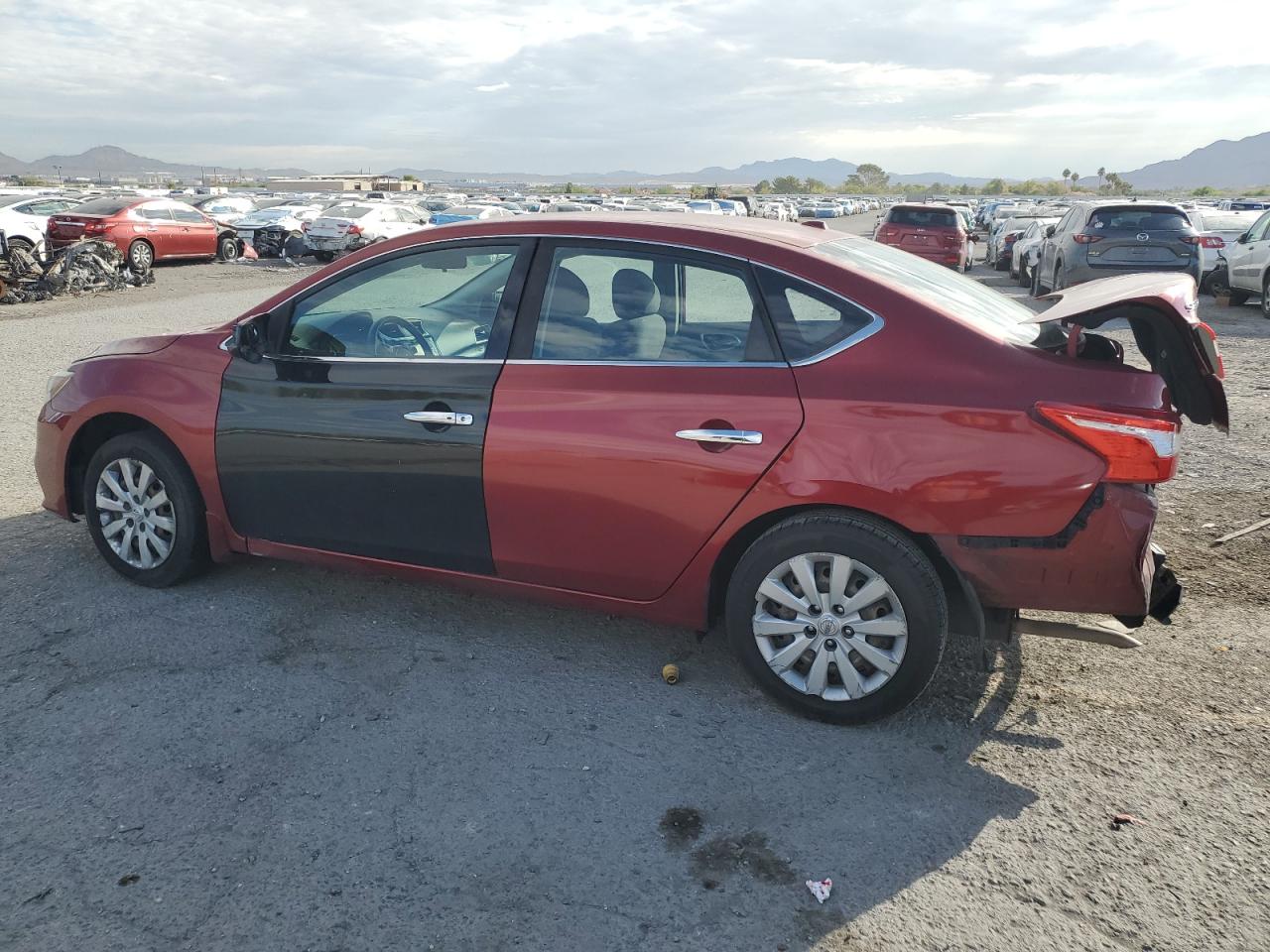 2017 NISSAN SENTRA S photo 4