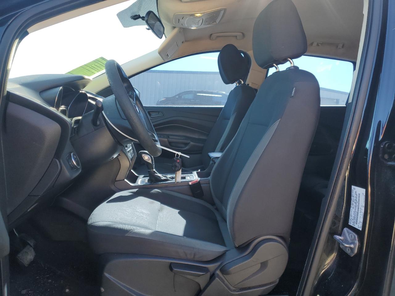2017 FORD ESCAPE S photo 13