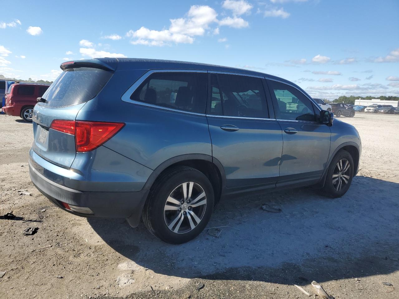 2016 HONDA PILOT EXLN photo 5