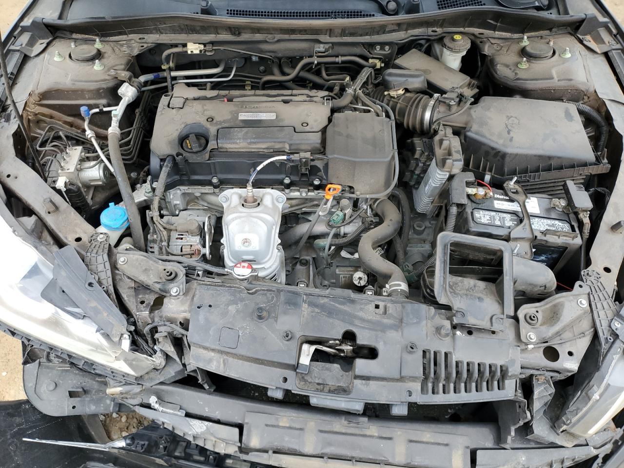 2017 HONDA ACCORD LX photo 21