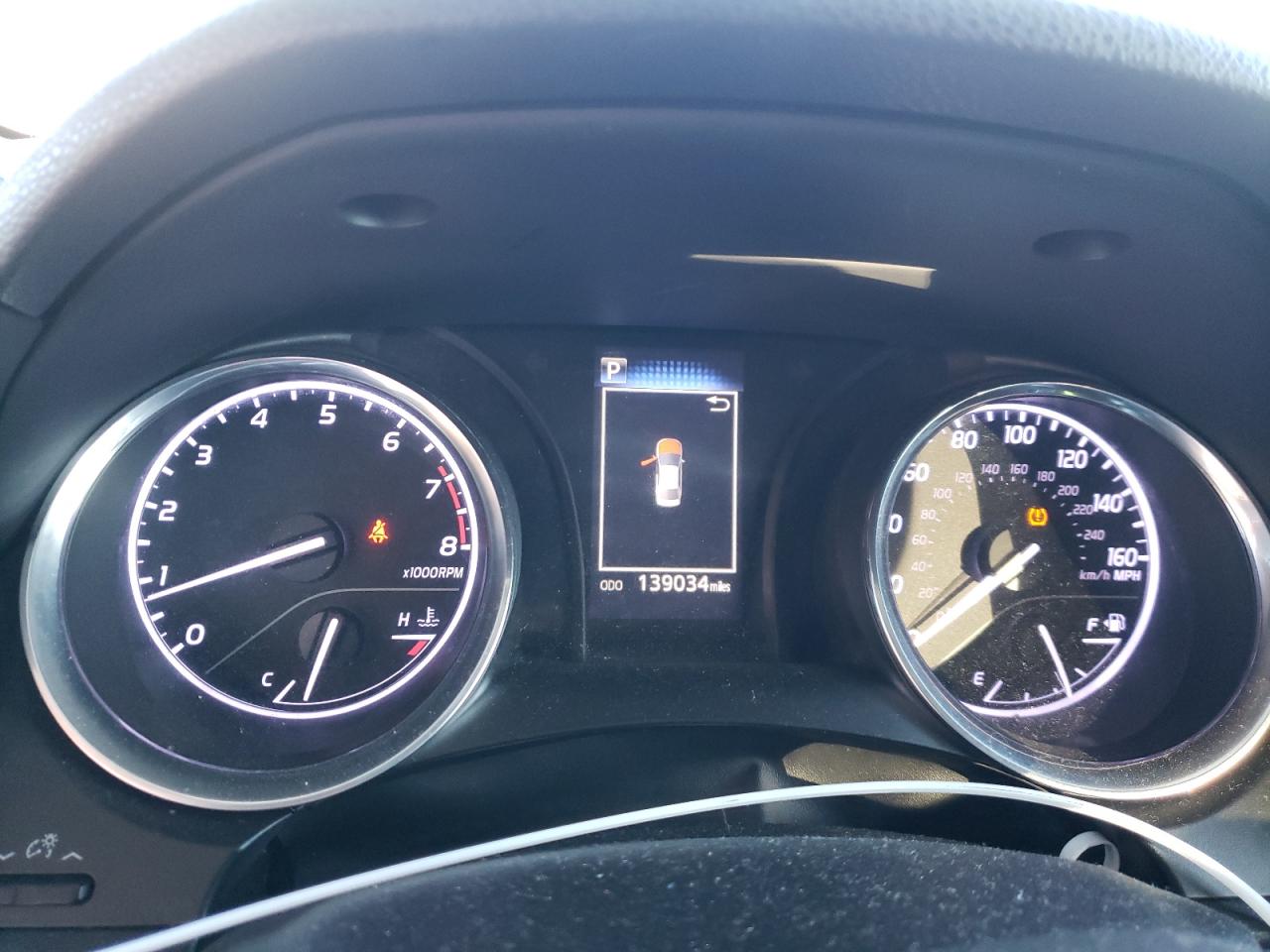 2019 TOYOTA CAMRY L photo 9