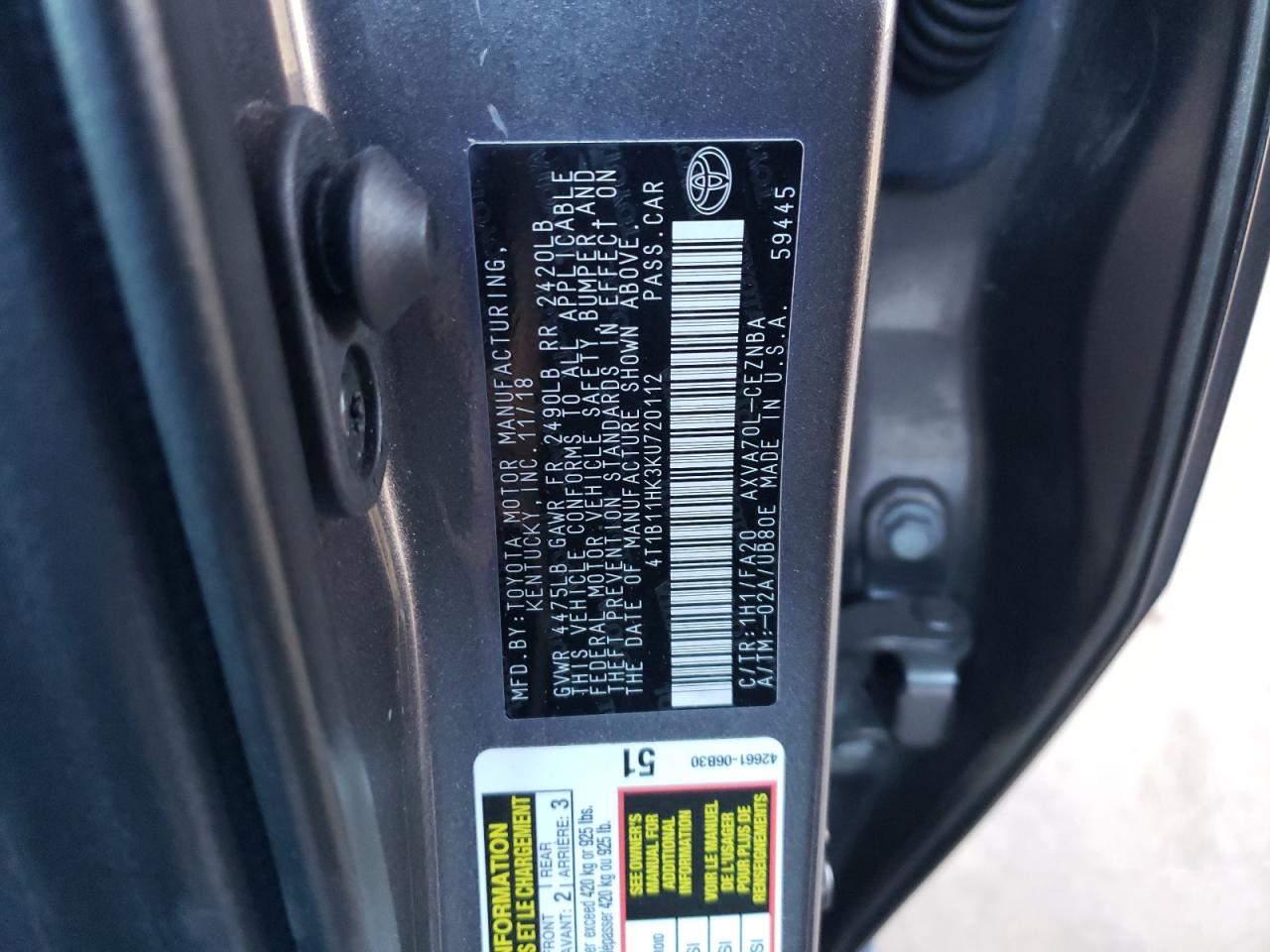 2019 TOYOTA CAMRY L photo 11
