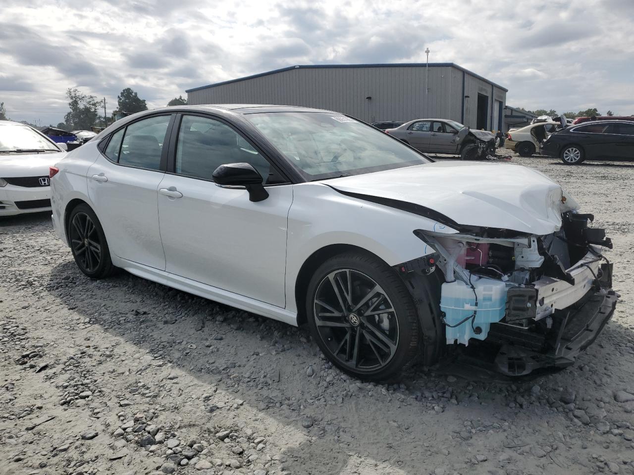 2025 TOYOTA CAMRY XSE photo 7
