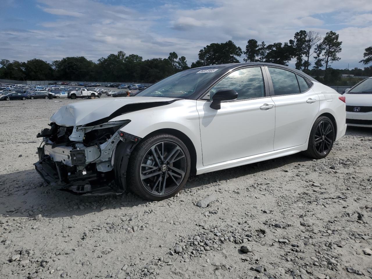 2025 TOYOTA CAMRY