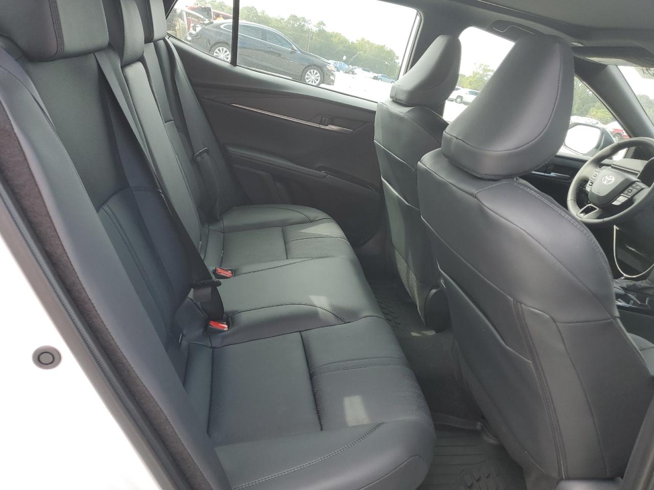 2025 TOYOTA CAMRY XSE photo 19