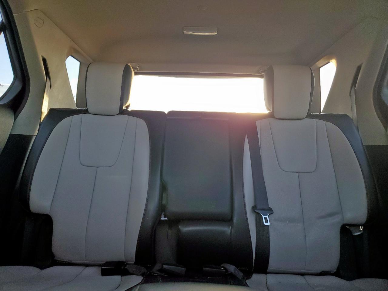 2017 CHEVROLET EQUINOX PREMIER photo 10