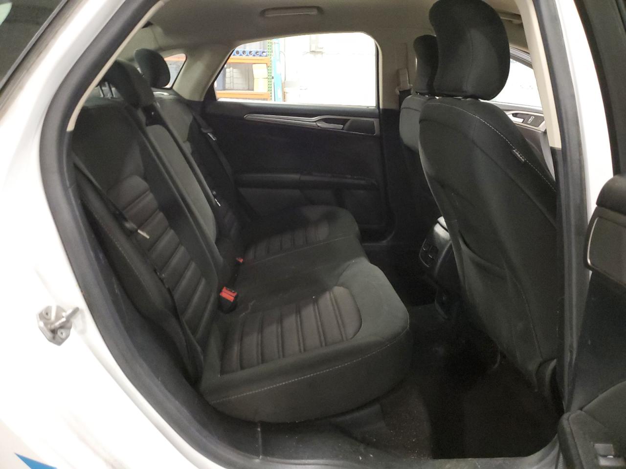 2019 FORD FUSION SE photo 19