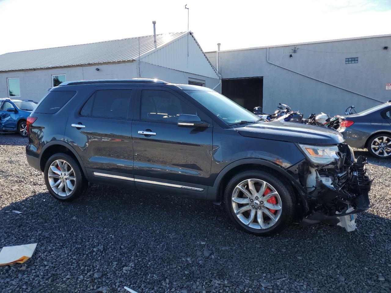 2017 FORD EXPLORER photo 7