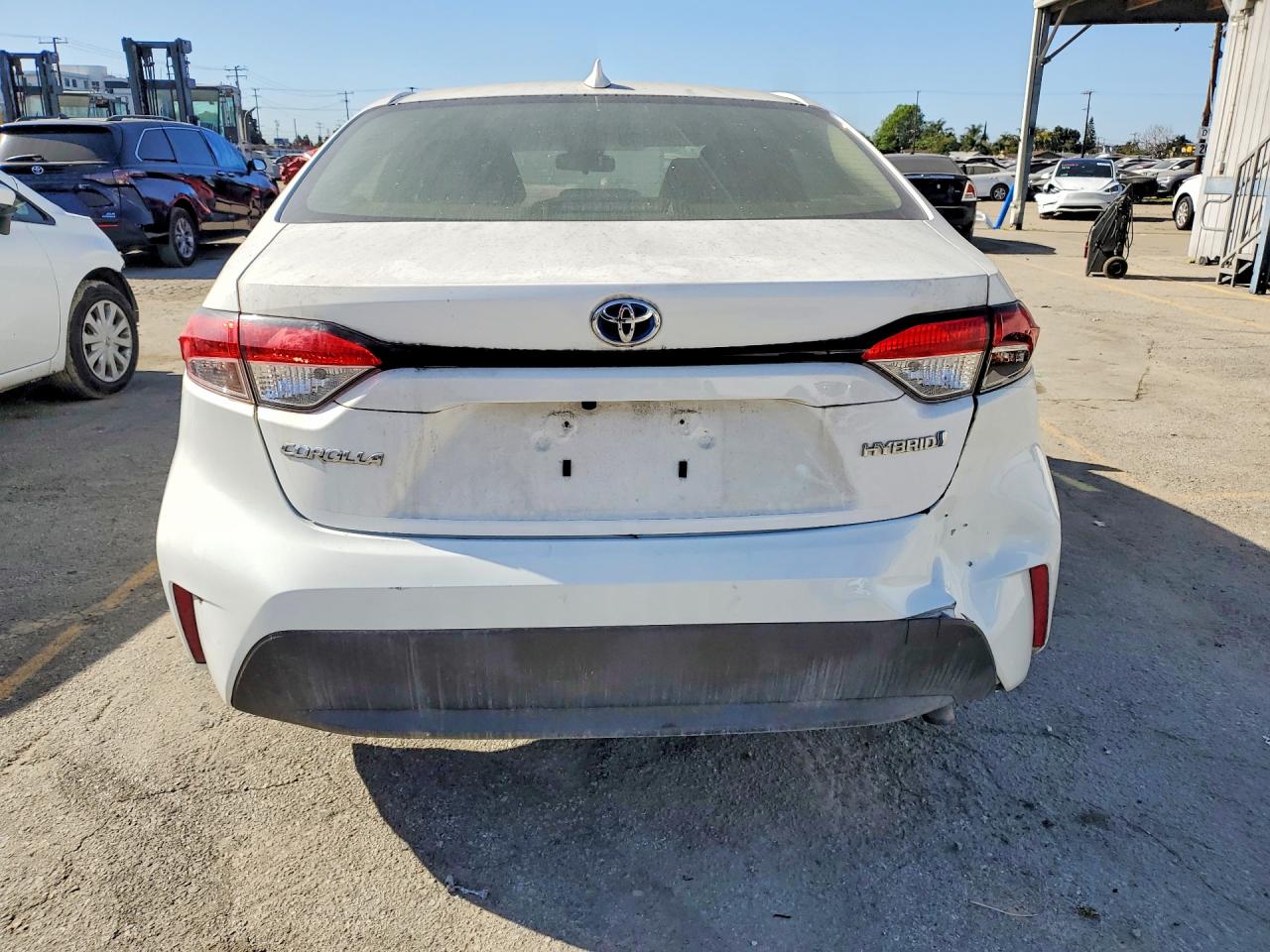 2022 TOYOTA COROLLA LE photo 6