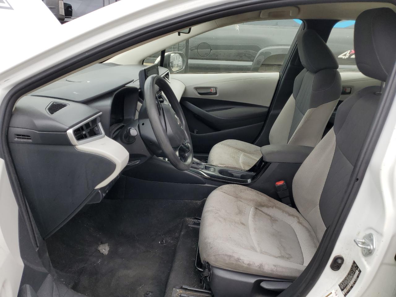 2022 TOYOTA COROLLA LE photo 7