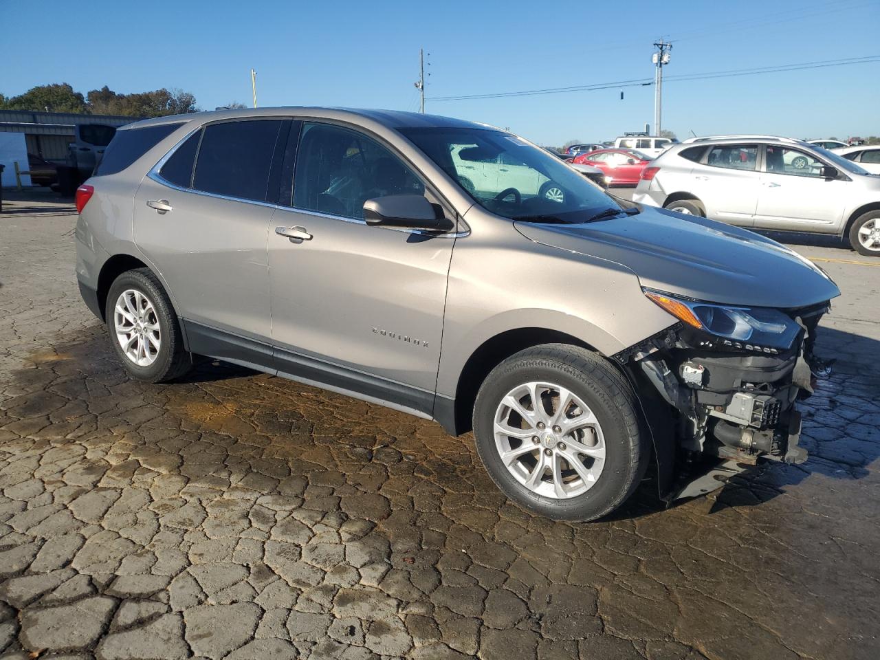 2019 CHEVROLET EQUINOX LT photo 4