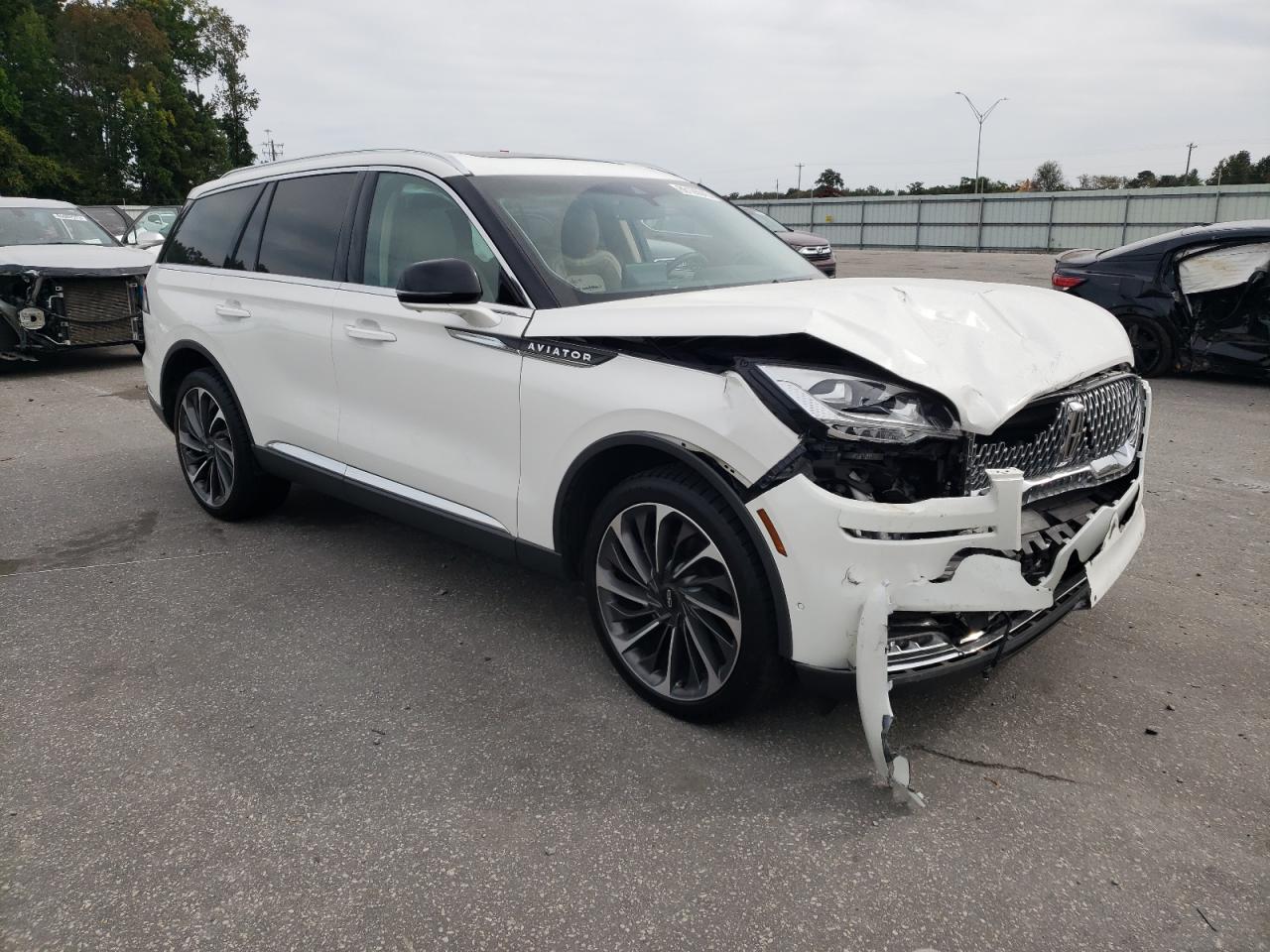 2020 LINCOLN AVIATOR RESERVE photo 7