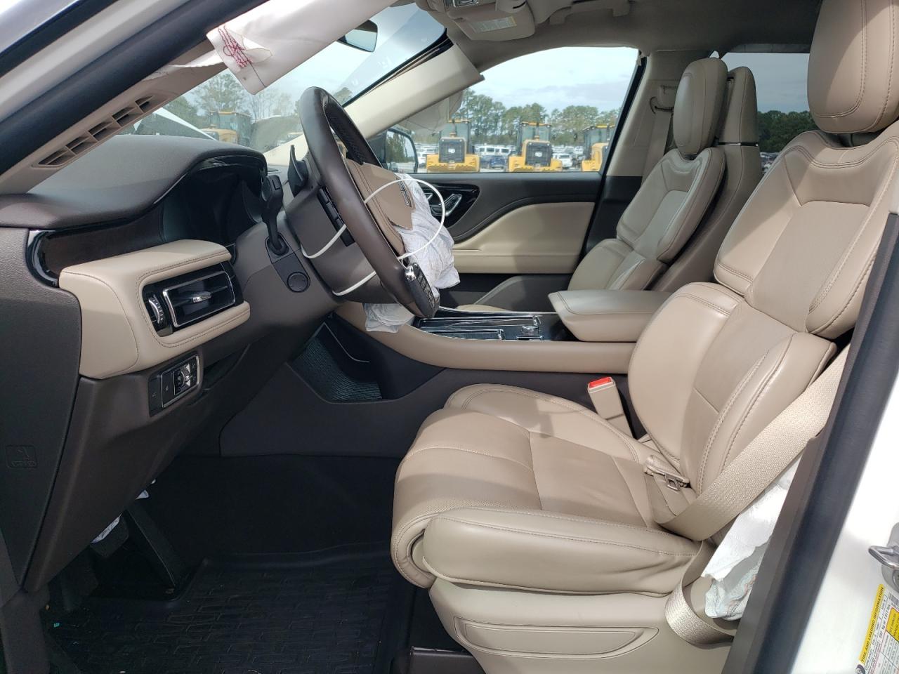 2020 LINCOLN AVIATOR RESERVE photo 13