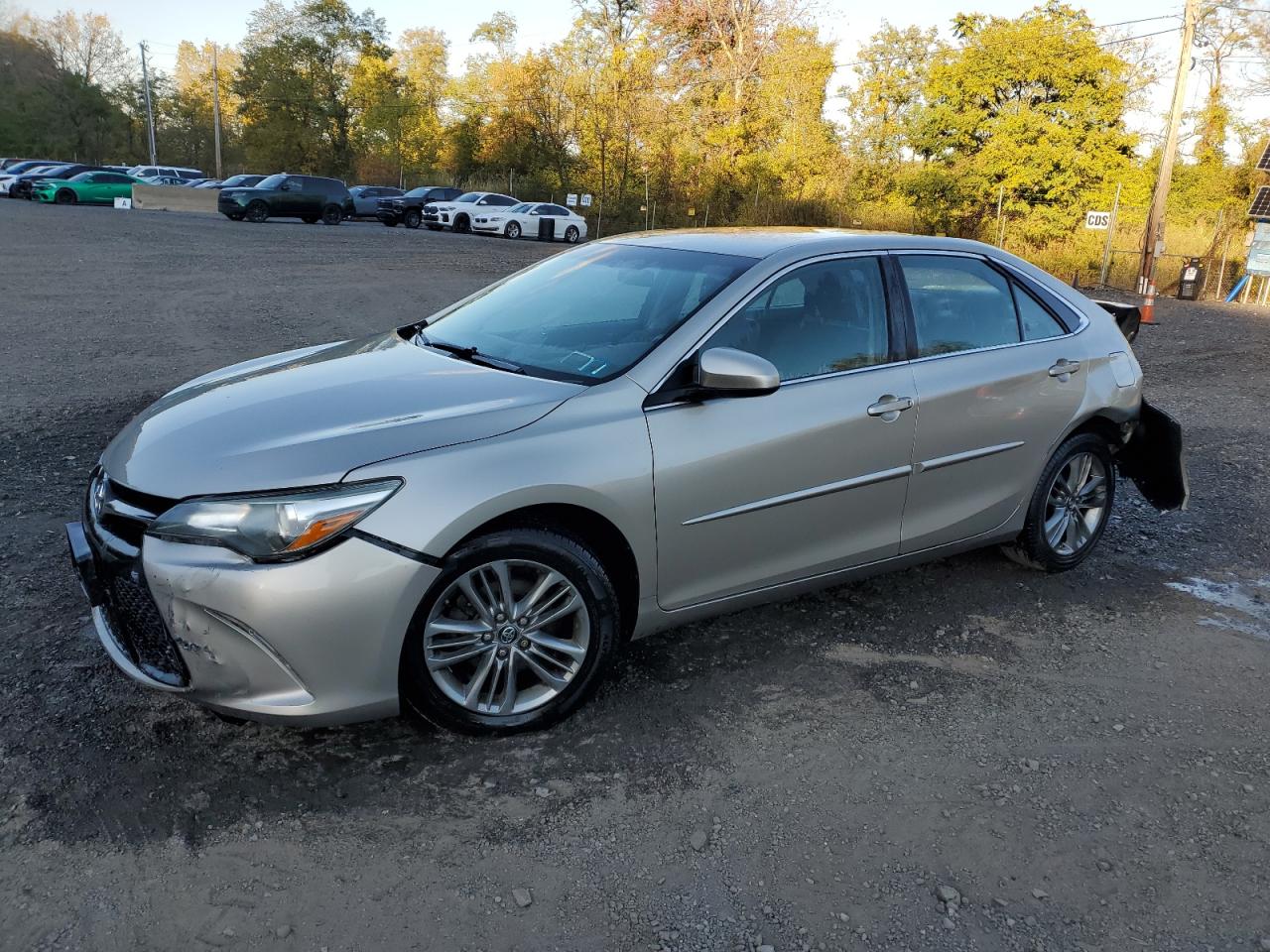 2016 TOYOTA CAMRY