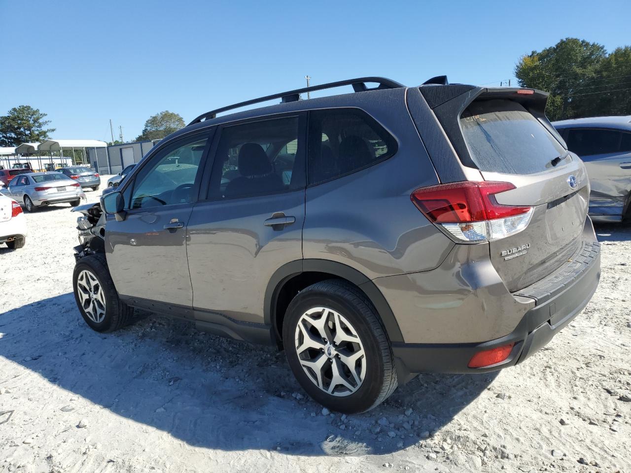 2024 SUBARU FORESTER PREMIUM photo 3