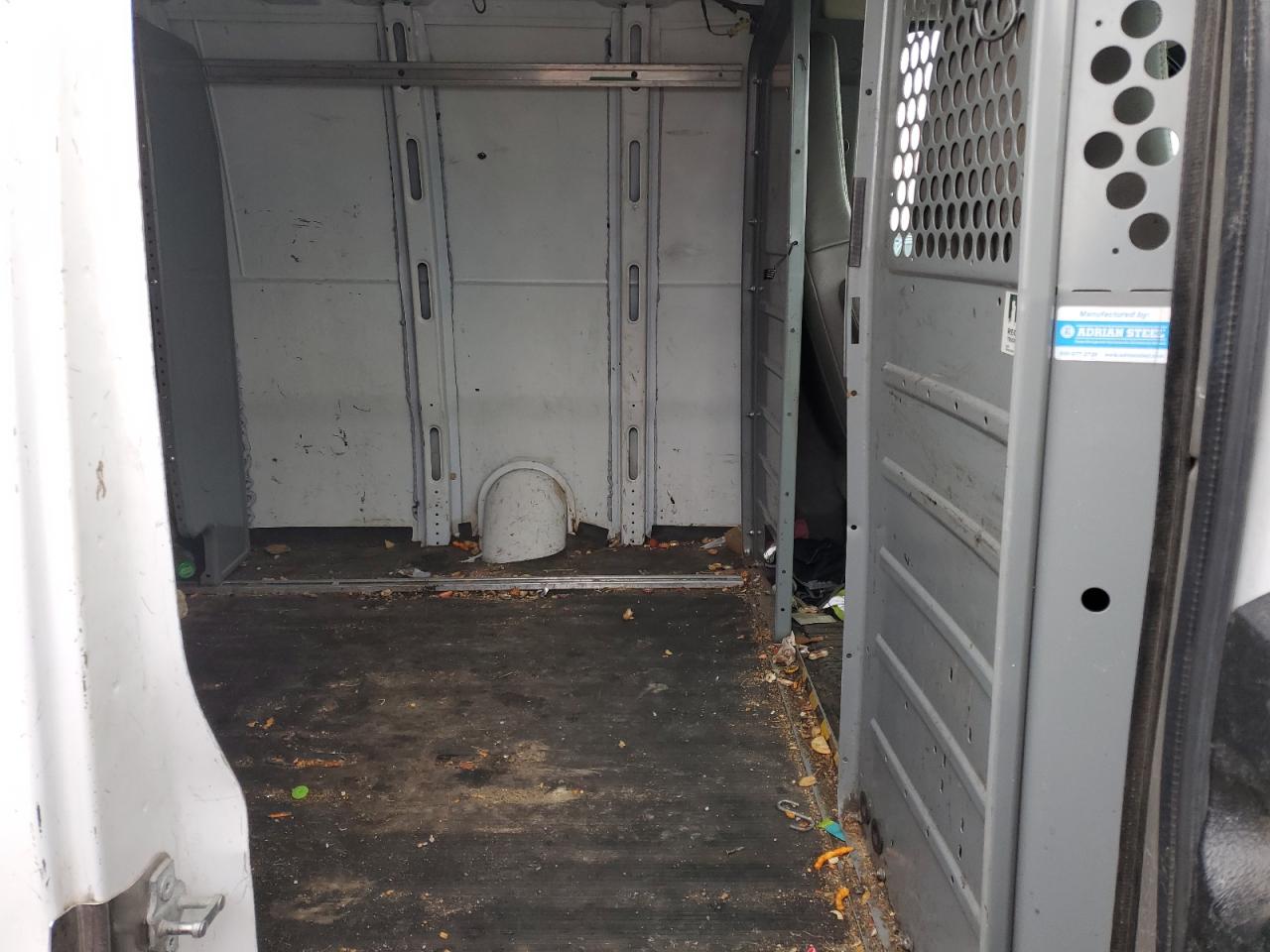2016 CHEVROLET EXPRESS G3500 UTILITY / SERVICE VAN photo 19