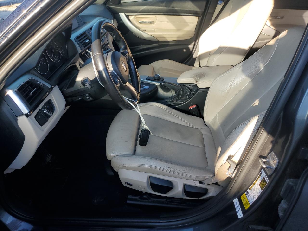 2017 BMW 320 I photo 13