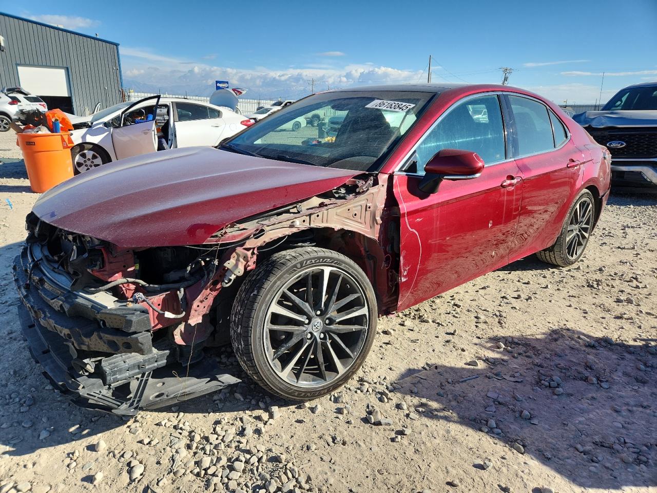 2018 TOYOTA CAMRY